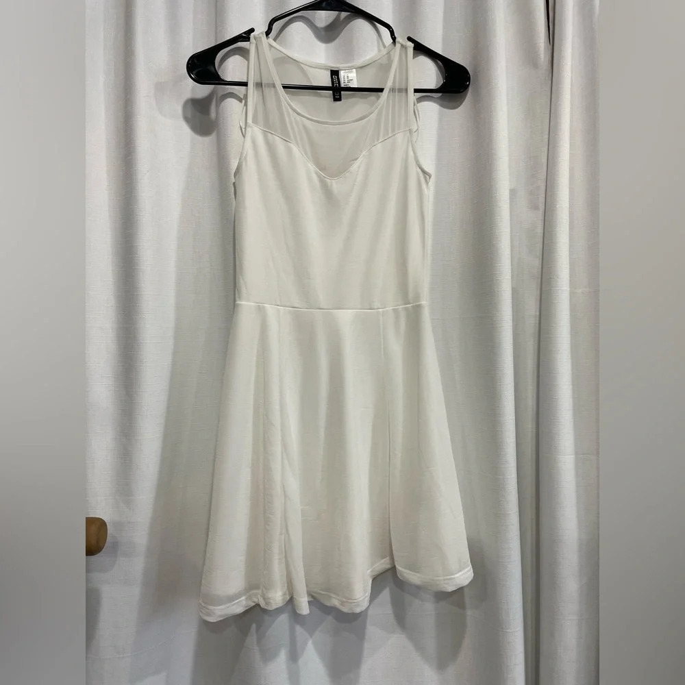 Divided by H&M Women’s XS White Sheer Dress Lined Mesh Sleeveless Mini GUC